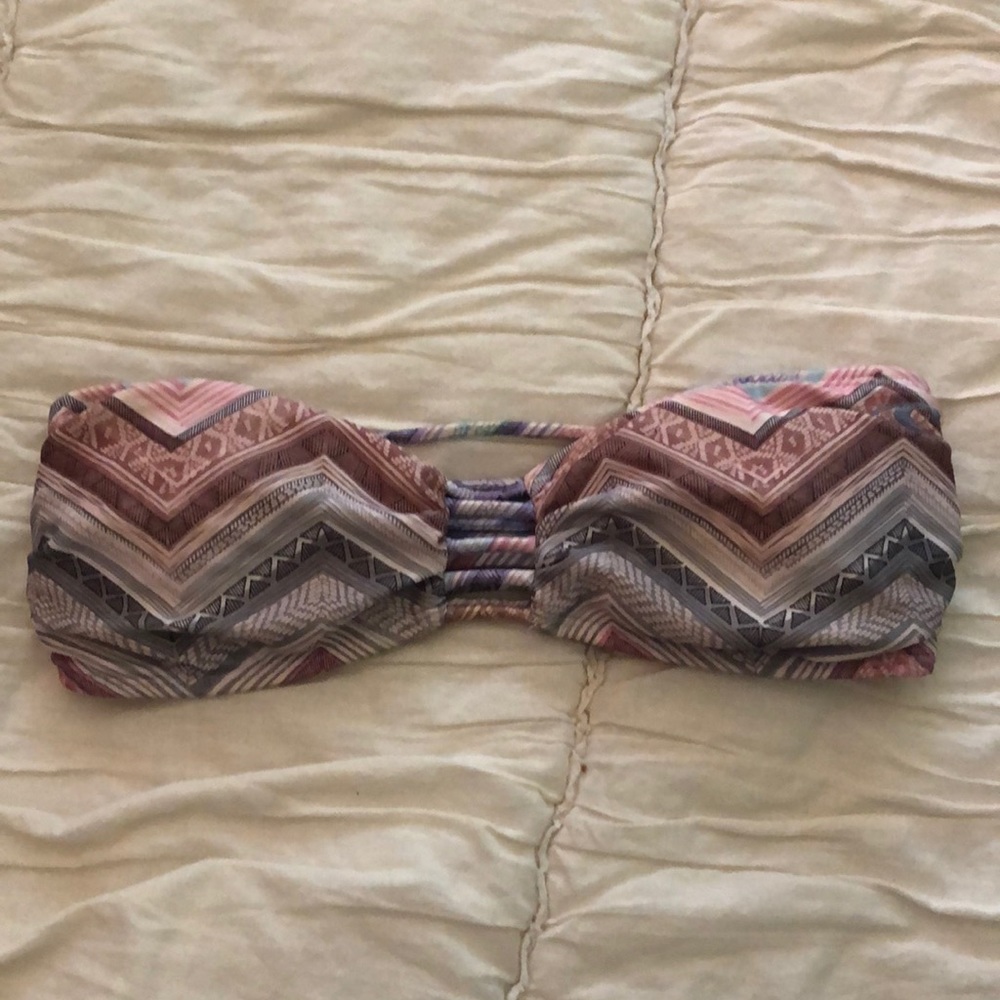 Billabong bikini top